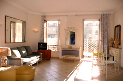 Lounge in Papon, vacation apartment, Nice France